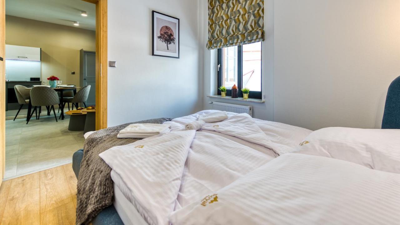 Apartamenty Vip Zdrojowa 6 Świeradów-Zdrój Esterno foto